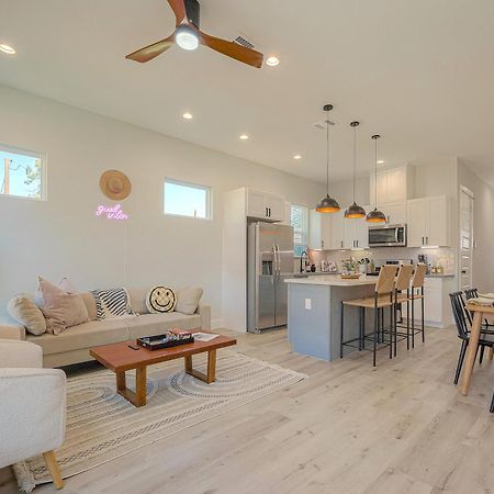 Modern Home Near Downtown With Fast Wifi, Bbq, Games & Ev Equipped! Houston Luaran gambar