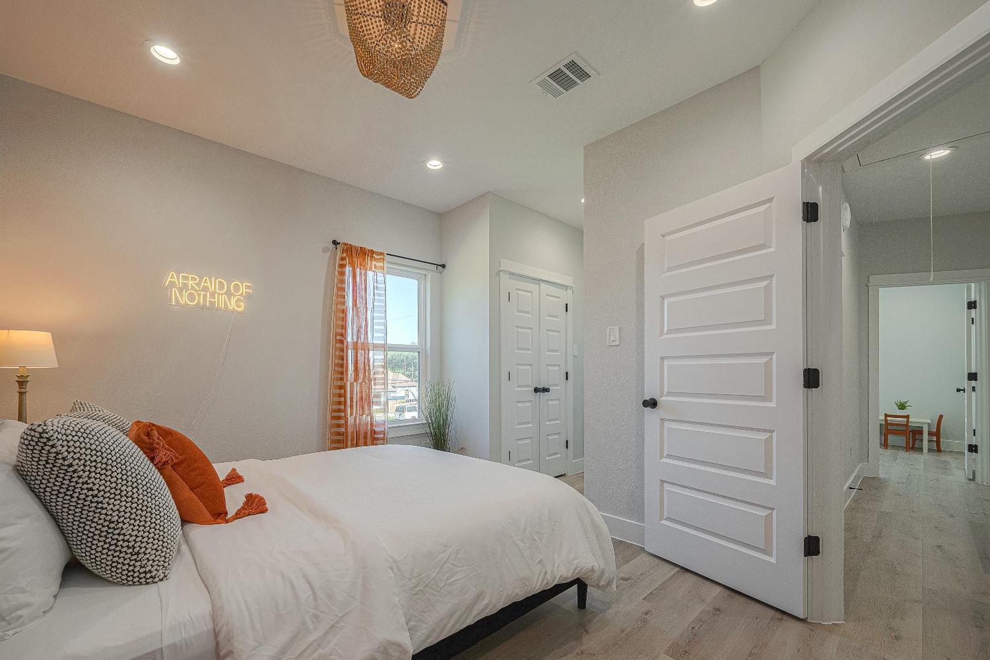 Modern Home Near Downtown With Fast Wifi, Bbq, Games & Ev Equipped! Houston Luaran gambar